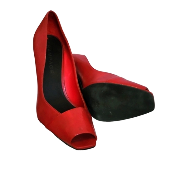 Rampage Red High Heels. - Picture 3 of 8